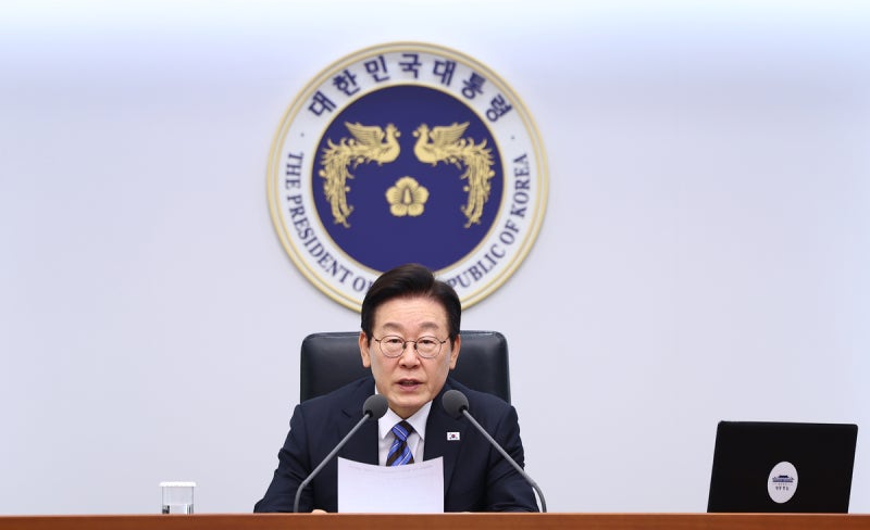 李대통령 “<b>6대</b> 구조<b>개혁</b> 추진… 국가 대전환 출발점” [李정부, <b>개혁</b> 드...