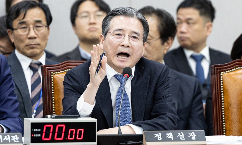“<b>딸</b> 거명하지 마”…<b>김용범</b>, <b>딸 전세</b> 관련 질의에 <b>격노</b>