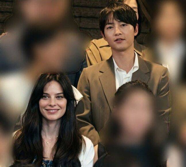 송중기·케이티, 첫 부부 동반 일정…god <b>박준형</b>, <b>14살 연하</b> 승무원 <b>아내</b>...