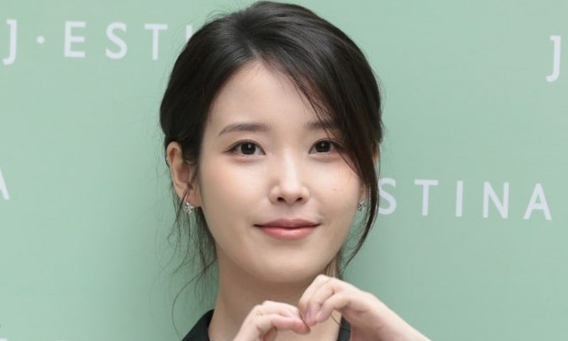 김밥 한 알을 30분 동안?… 아이유 의 150번 씹는 식사 습관 체크 [라이프...