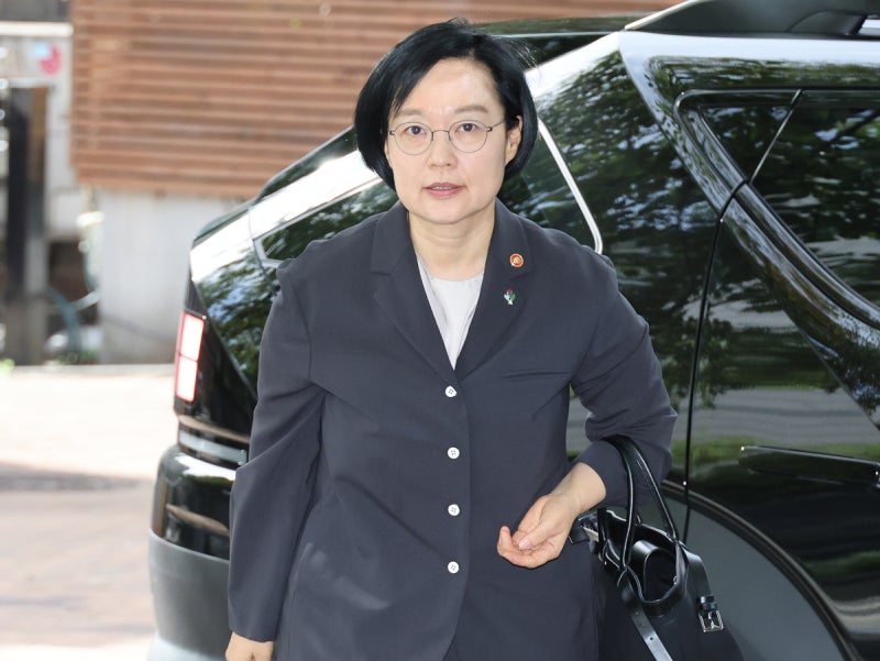 다주택·정보유출 논란… <b>한성숙</b> <b>청문회</b> ‘전운’