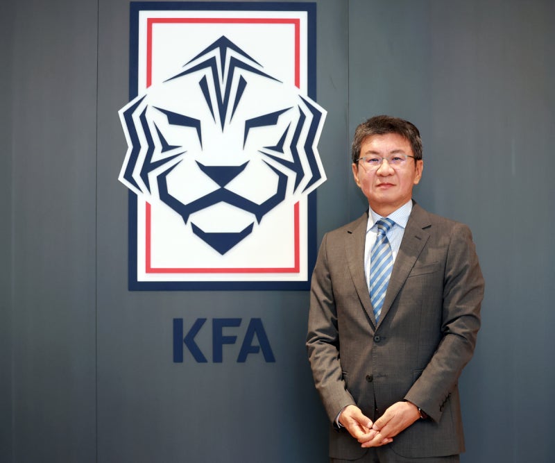 ‘4선 역임’ <b>정몽규</b> 대한축구협회장 <b>사퇴</b>…“모든 과오는 제 책임”
