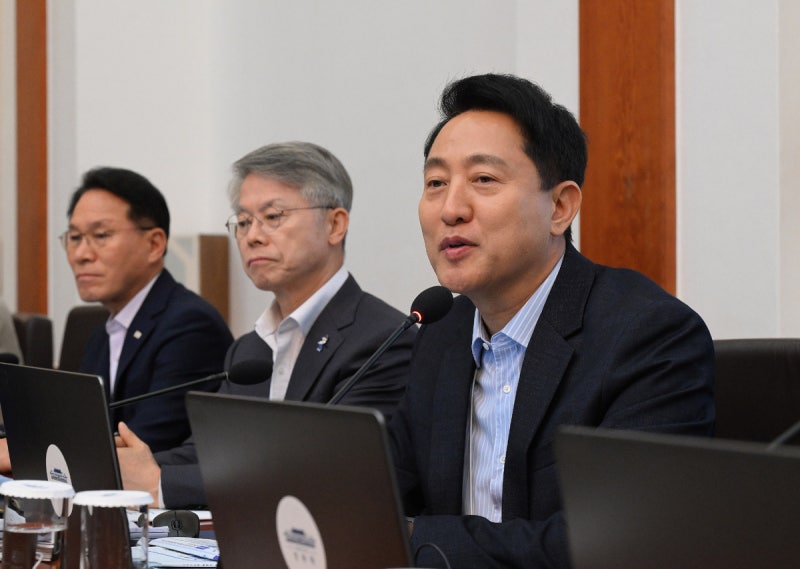 국무회의 <b>발언권</b> 얻지 못한 <b>오세훈</b>…서울시, 부동산 ‘3대 분야 8대 과제...