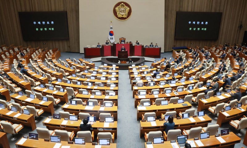 2차 특검 연장안 vs 필버… <b>국회</b> ‘개점휴업’ 계속