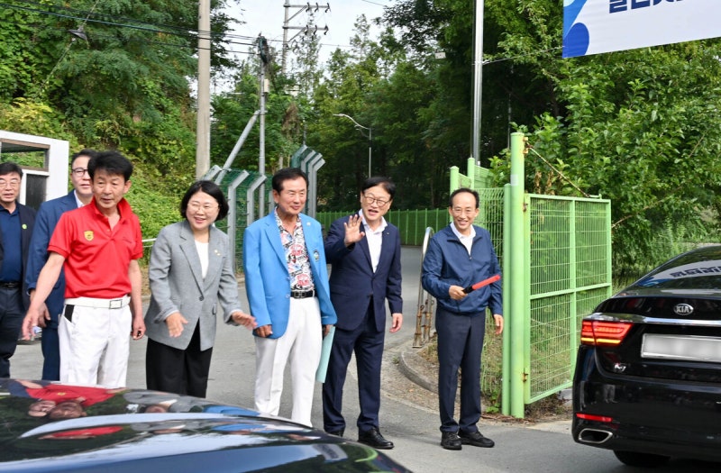 추경호 시장의 결단, 팔현파크골프장 임시 주차장 개방하고 교통 정리 직접 나섰다