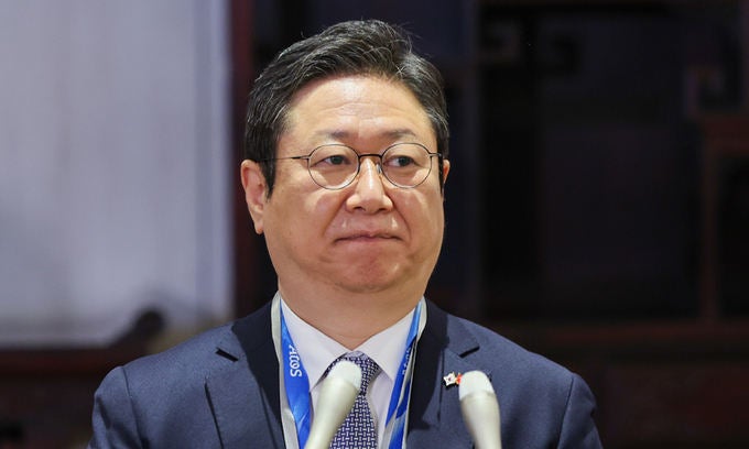청년 ‘역린’ 건드린 與 <b>황희</b>… “폐기<b>버스</b> 청년주택 활용” <b>제안</b> 역풍