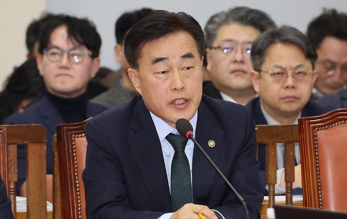 [속보] 종합특검, ‘<b>언론사 단전·단수</b> 의혹’ 허석곤 전 소방청장 등 기...