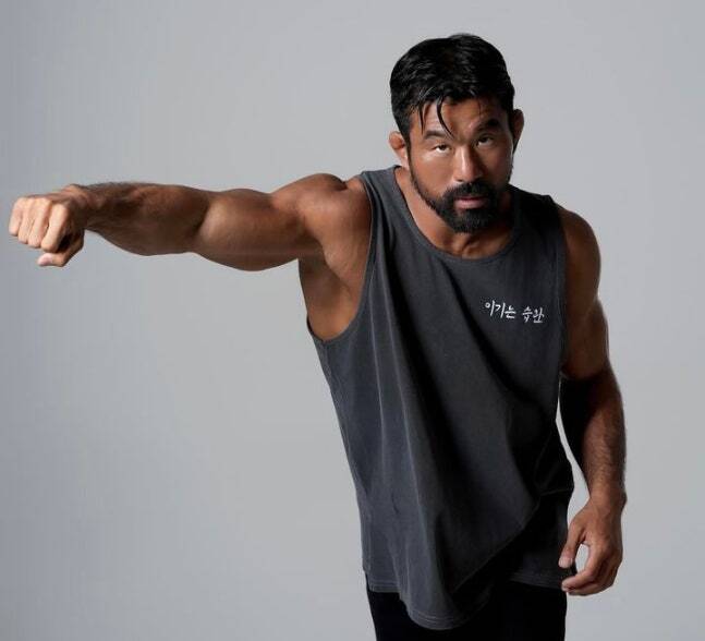 <b>배명호</b>, 전처 폭로 하루 만에 <b>반박</b> “<b>양육비</b> 넘어 금전 지원했다”