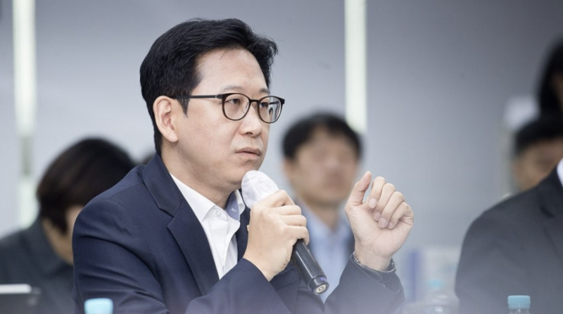 ‘<b>모두의 AI</b>’ <b>사업자</b> 확정…SKT·카카오·KT 3파전 압축