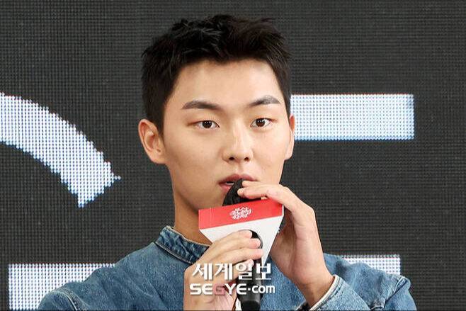 <b>최현욱</b>, 아침부터 <b>만취 라이브</b> “아무도 날 못말려”…또 구설