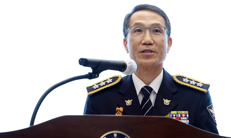 <b>유재성</b> 경찰청장 직무대행 “경찰 수사는 권한 아니라 책임”… 마지막...