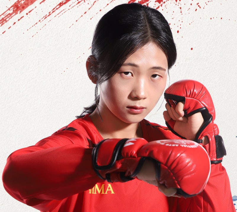 ‘어깨부상 투혼’ 이보미, 눈물의 銅… 첫 정식종목 MMA 한국 1호 <b>메달</b>...