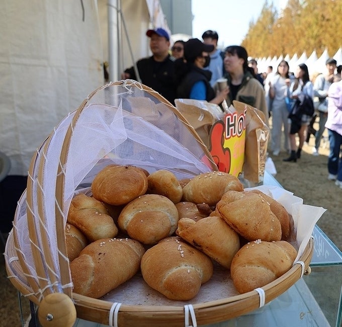 ‘빵지순례· 빵잼 올림픽’ <b>대전 빵 축제</b> 17일 개막…성심당 등 대전빵...