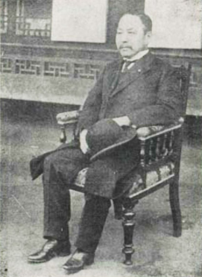 고종 왕비 민씨의 조카 민영소(1852~1917). 왕비 민씨는 민영소에게 많은 편지를 보내 왕실에서 벌어진 일들을 전했다. 민란과 관직 인사, 외교까지 왕비가 국정에 간여하지 않은 곳은 없었다. 사진은 ‘조선귀족열