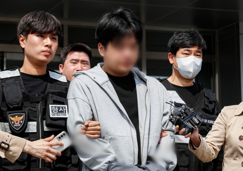 <b>남경필</b> “마약 투약 아들, 구속될 줄 알았는데 영장 기각…직접 신고”