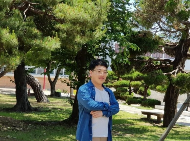 38살에 얻은 <b>늦둥이</b> 갑자기 <b>사망</b>…부모는 <b>아들</b> 모교에 1억 기부했다