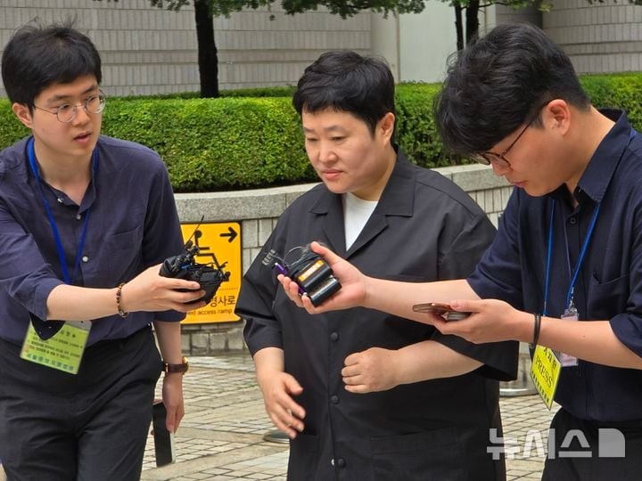 ‘<b>수면제 불법처방</b>’ 권진영 후크 대표, 1심 징역형 <b>집행유예</b>