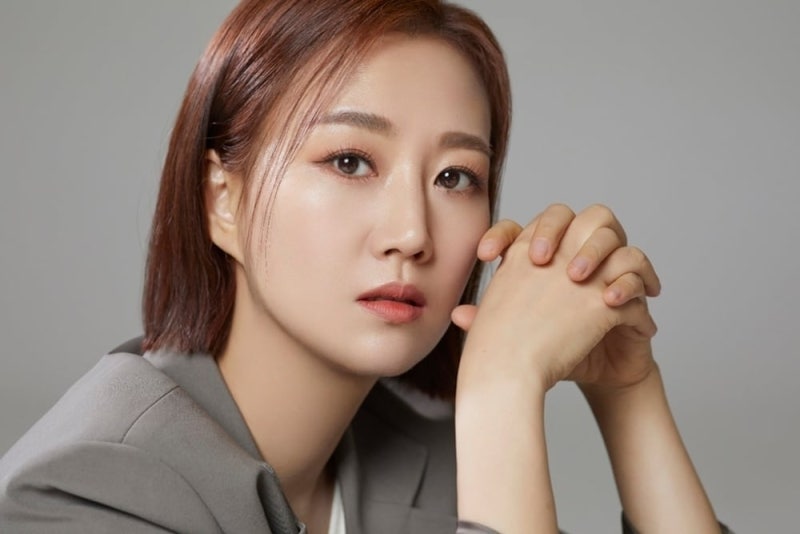 “거액 행사비 받고 <b>입만</b> 뻥끗”… <b>장윤정</b>, <b>립싱크</b> 논란에 밝힌 입장