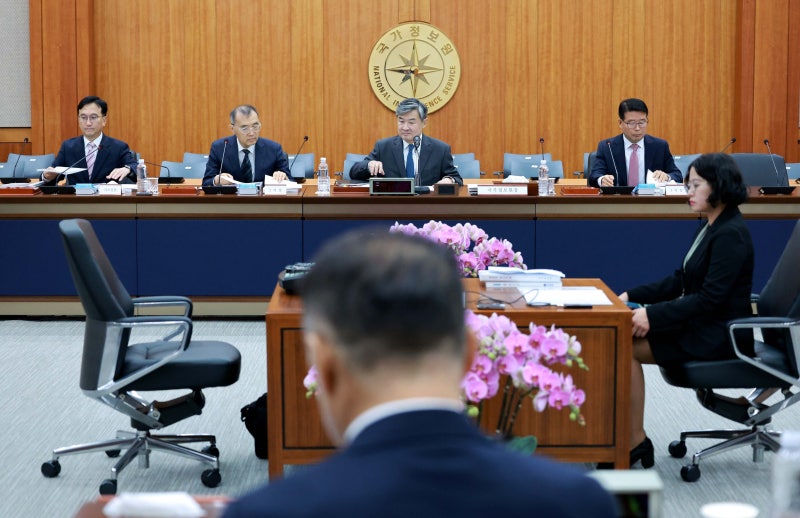 <b>국정원</b> “北김영복, 전선 이동 가능성 첩보…북한국, 국경 근처로”