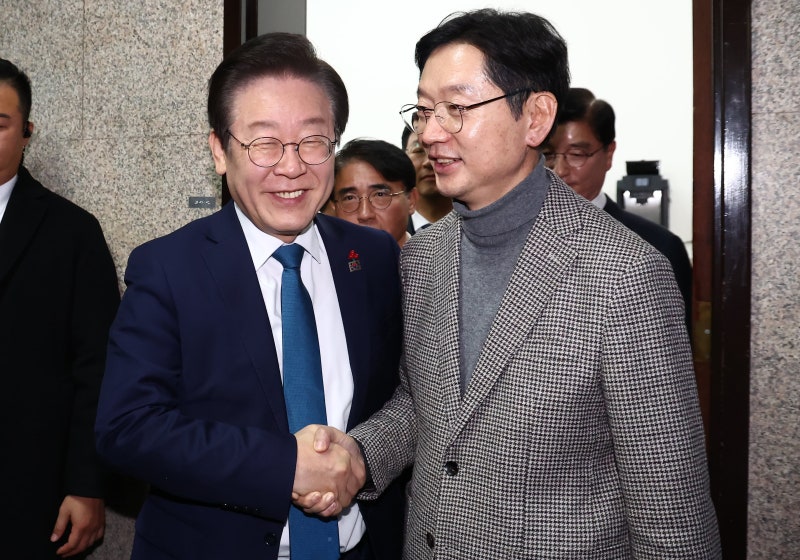 <b>이재명</b> 오늘 <b>김경수</b>와 <b>회동</b>...김부겸, 임종석도 <b>회동</b> 예정