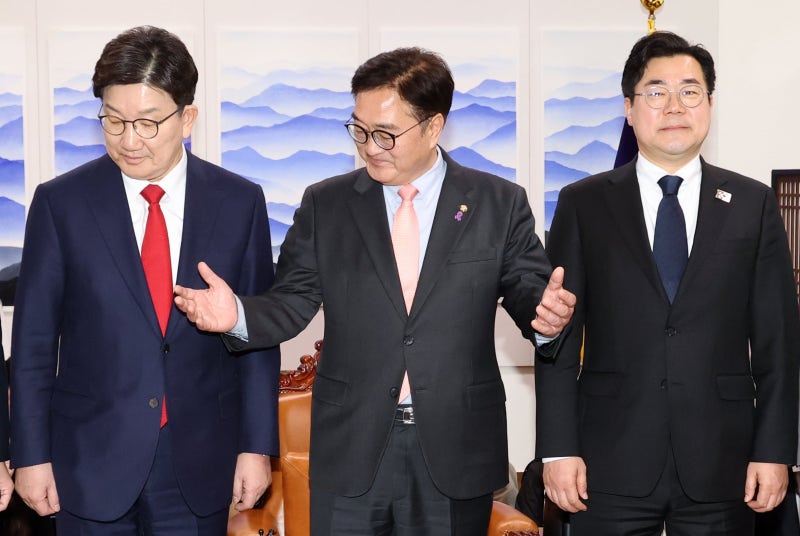 여야 <b>국정</b>협의체 30분만에 <b>파행</b>...<b>연금개혁</b>·추경 합의 또 무산