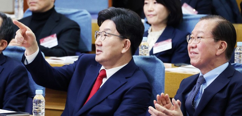 尹, 관저서 권영세·권성동과 30분 차담