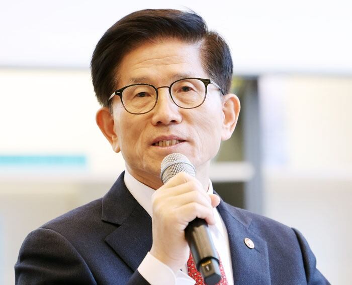 김문수 “마은혁은 마르크스 레닌주의자, 헌재 오염될 것”