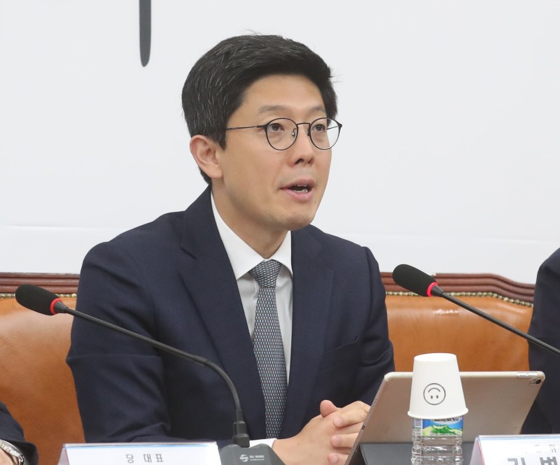 檢, ‘오세훈 여론<b>조사</b> 의혹’ 관련 <b>김병민</b> 13일 <b>조사</b>