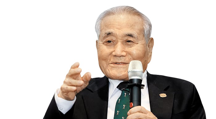 “박정희 �대통령은 홀마다 나라 걱정했다”