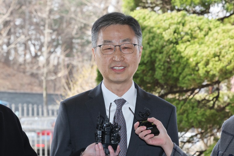 감사원장·검사 탄핵 기각... 법조계 “이 단순한 사건에 98일 걸리나”