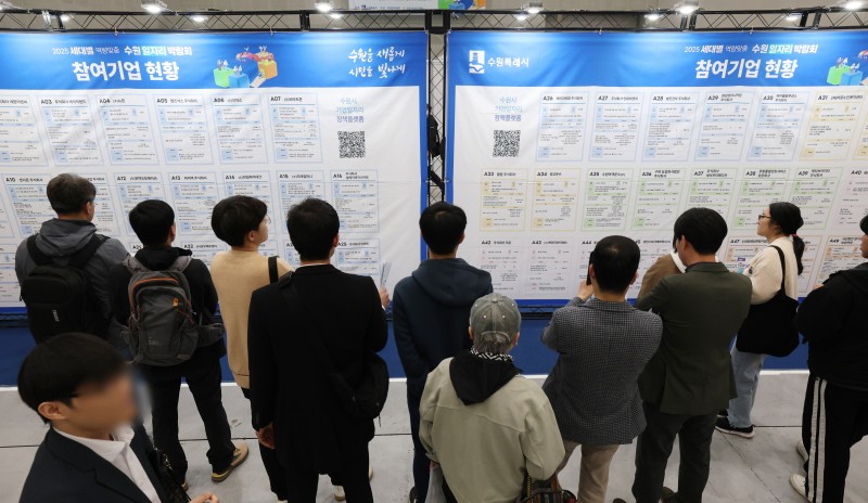 25~34세 청년 취업자 1분기 3만명 넘게 줄어… 4년 만에 감소세 전환