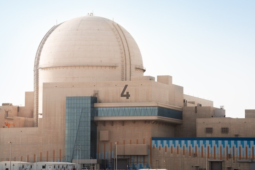 작년 9월 상업 운전을 시작한 아랍에미리트(UAE) 바라카 원전 4호기의 모습.한국전력과 한국수력원자력은 이 원전을 건설하면서 추가로 발생한 공사비 약 10억달러의 정산 문제를 놓고 갈등을 빚고 있다.지난 6일까