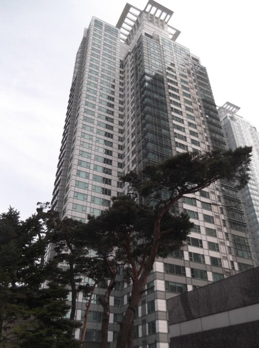서울 강남구‘아이파크삼성’전용 269㎡ 펜트하우스가 공동주택 경매 최고가인 130억4352만원에 팔렸다./지지옥션