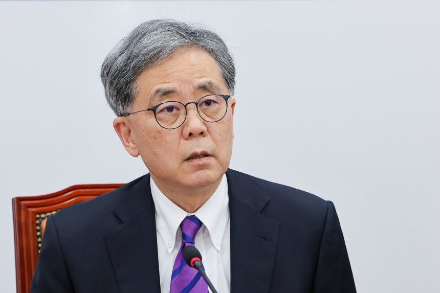 김현종 더불어민주당 이재명 후보 외교안보보좌관이 28일 국회에서 발언을 하고 있다./뉴스1