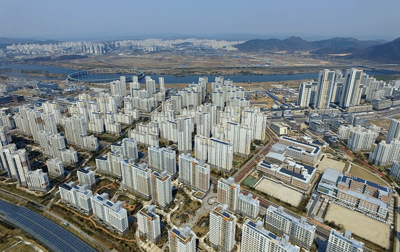 세종시 아파트의 전경./신현종 기자