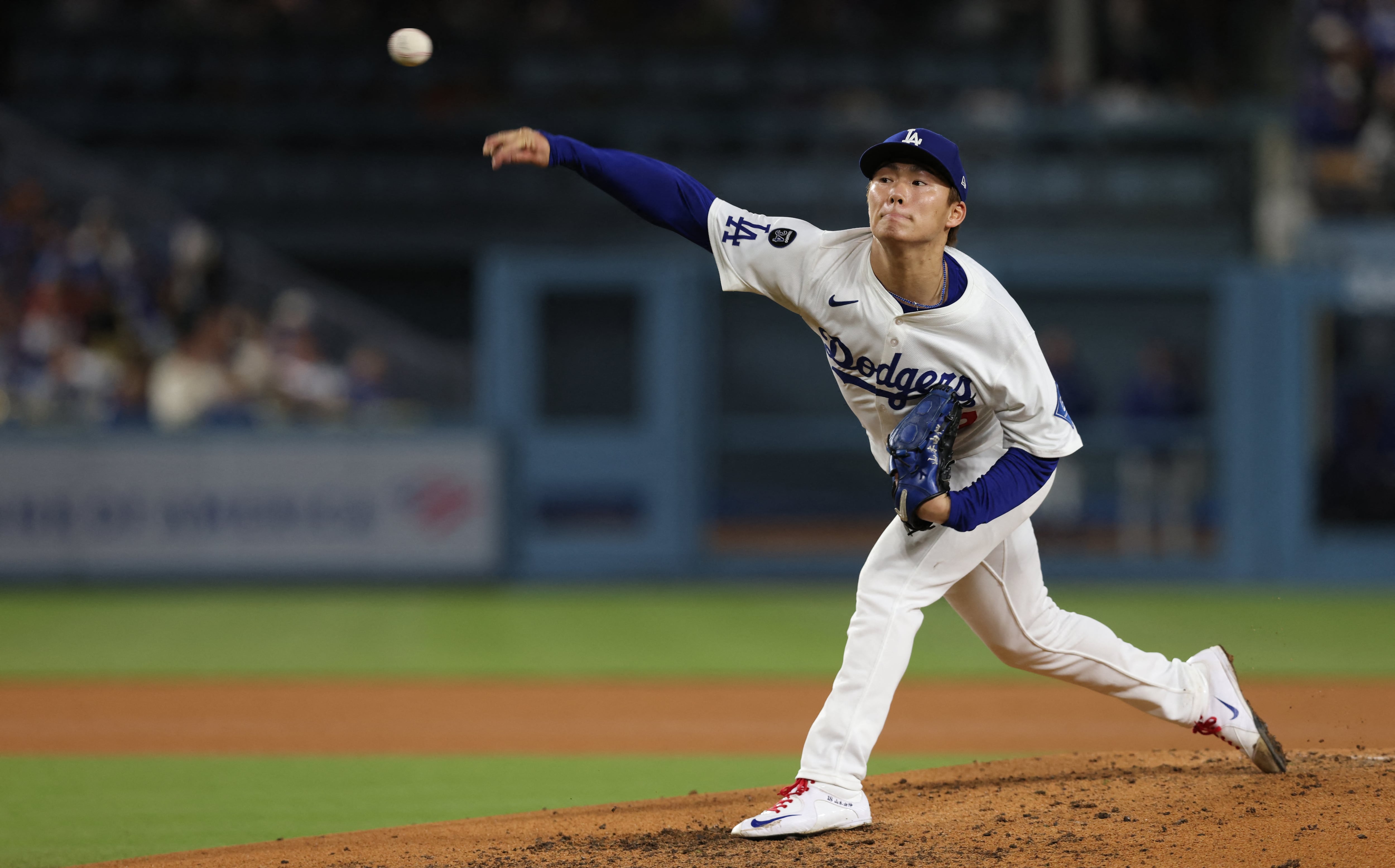 <b>김혜성</b>, MLB 데뷔 첫 <b>홈런</b>포 터졌다... <b>다저스</b> 9대3 대승