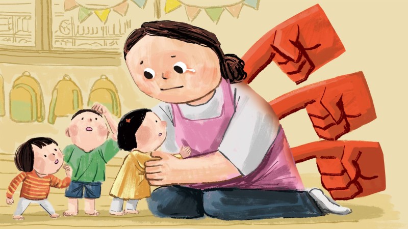 “대소변 때마다 문자를요?”… 교권 사각지대 보육교사들