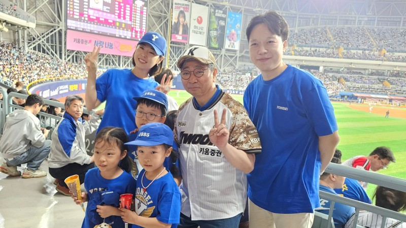고척돔 프로야구 경기서 울려퍼진 “아카라카!”