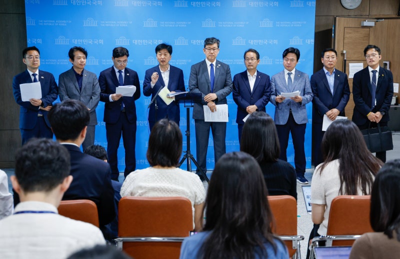 [사설] 상법 개정 강행, 기업에도 표 많으면 이렇게 무시하겠나