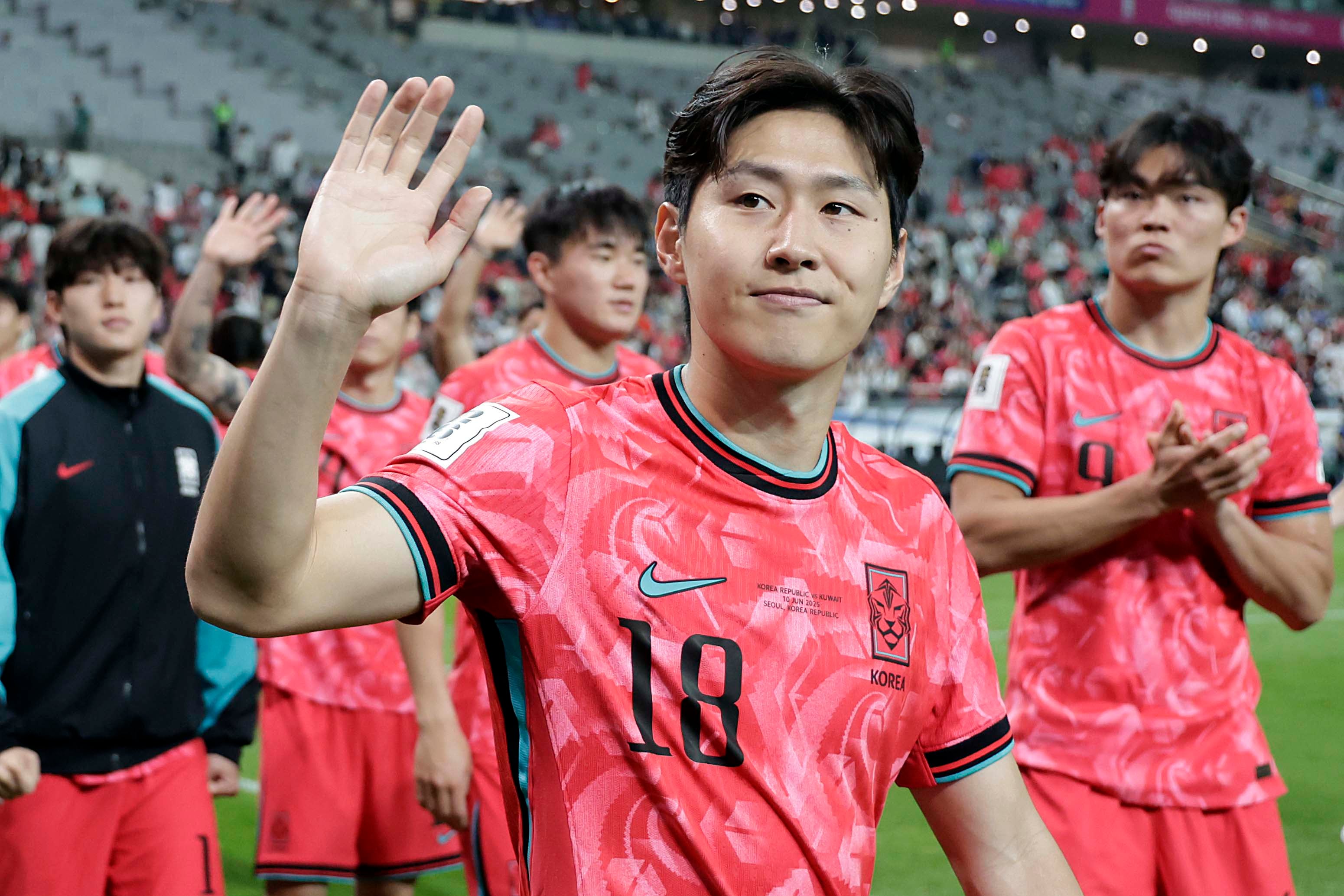 쿠웨이트전 MVP <b>이강인</b> “홍명보 감독·축구협회 비난 <b>자제</b>해달라"