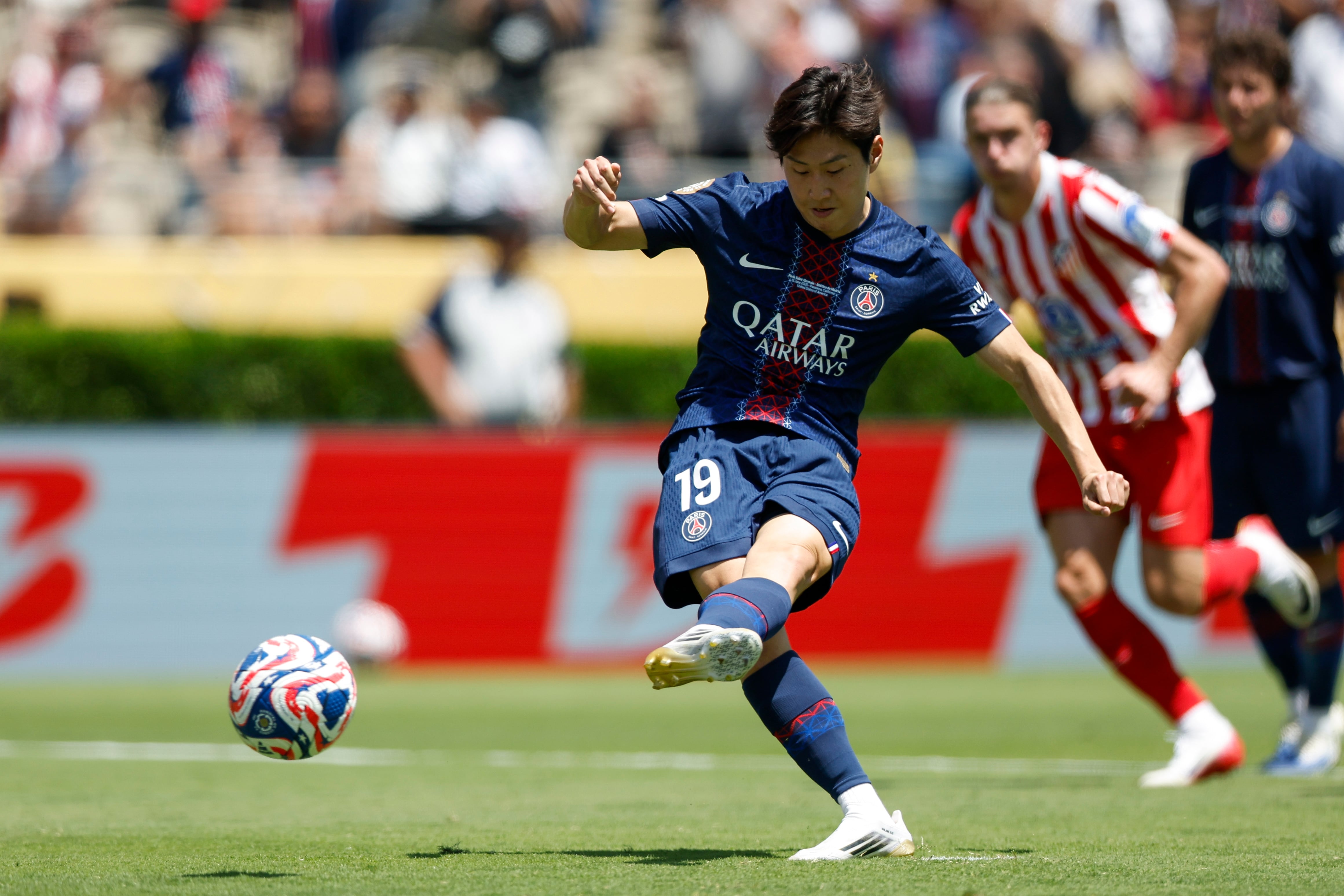 PSG <b>이강인</b>, <b>클럽월드컵</b> 첫 경기서 PK <b>득점</b>... 뮌헨은 10골 ‘화력 쇼’