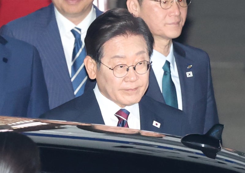 李대통령, 나토 정상회의 안 간다... “<b>중동</b> 정세 등 고려”