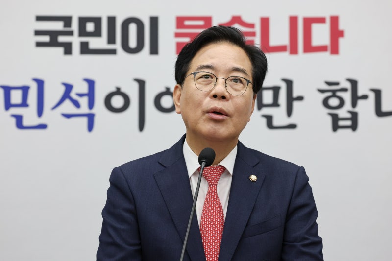 <b>송언석</b>, 국힘 <b>비대위원장</b> 겸임…<b>비대</b>위원 박덕흠·조은희·김대식 내정