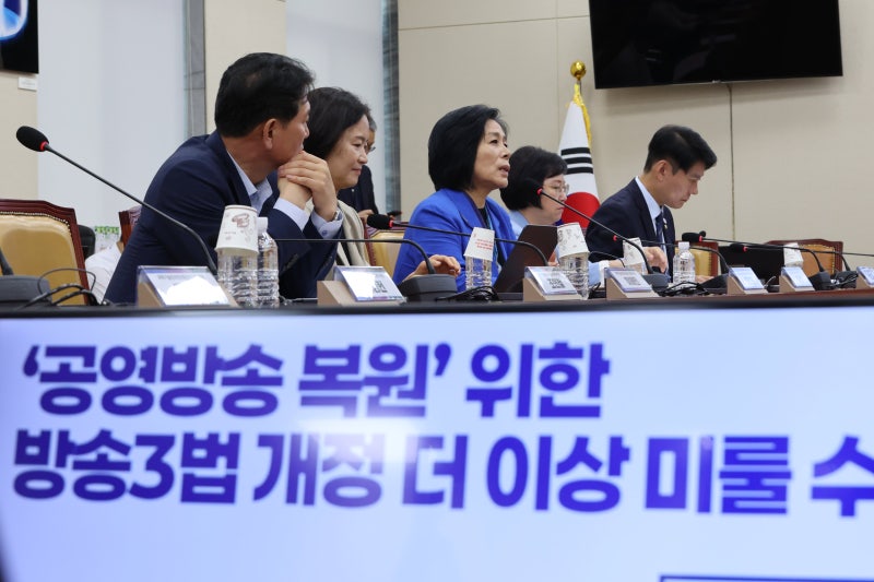 최민희 과방위원장 “李 정부는 언론장악 없다…방송3법 개정은 <b>대통령</b>...