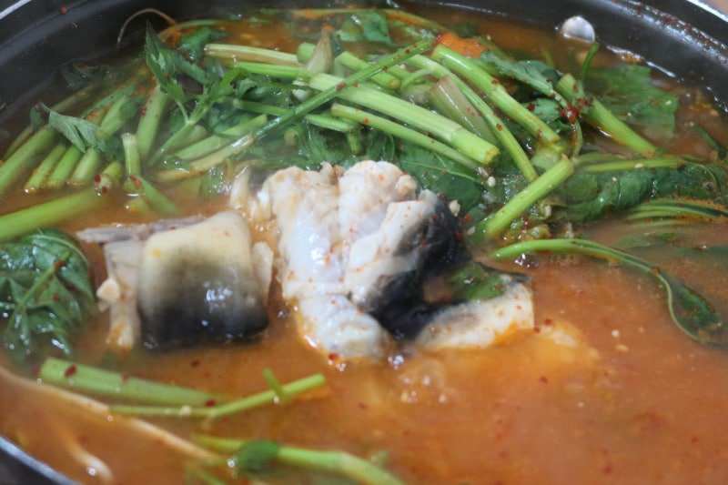 [김준의 맛과섬] [247] 서천 장항 복탕
