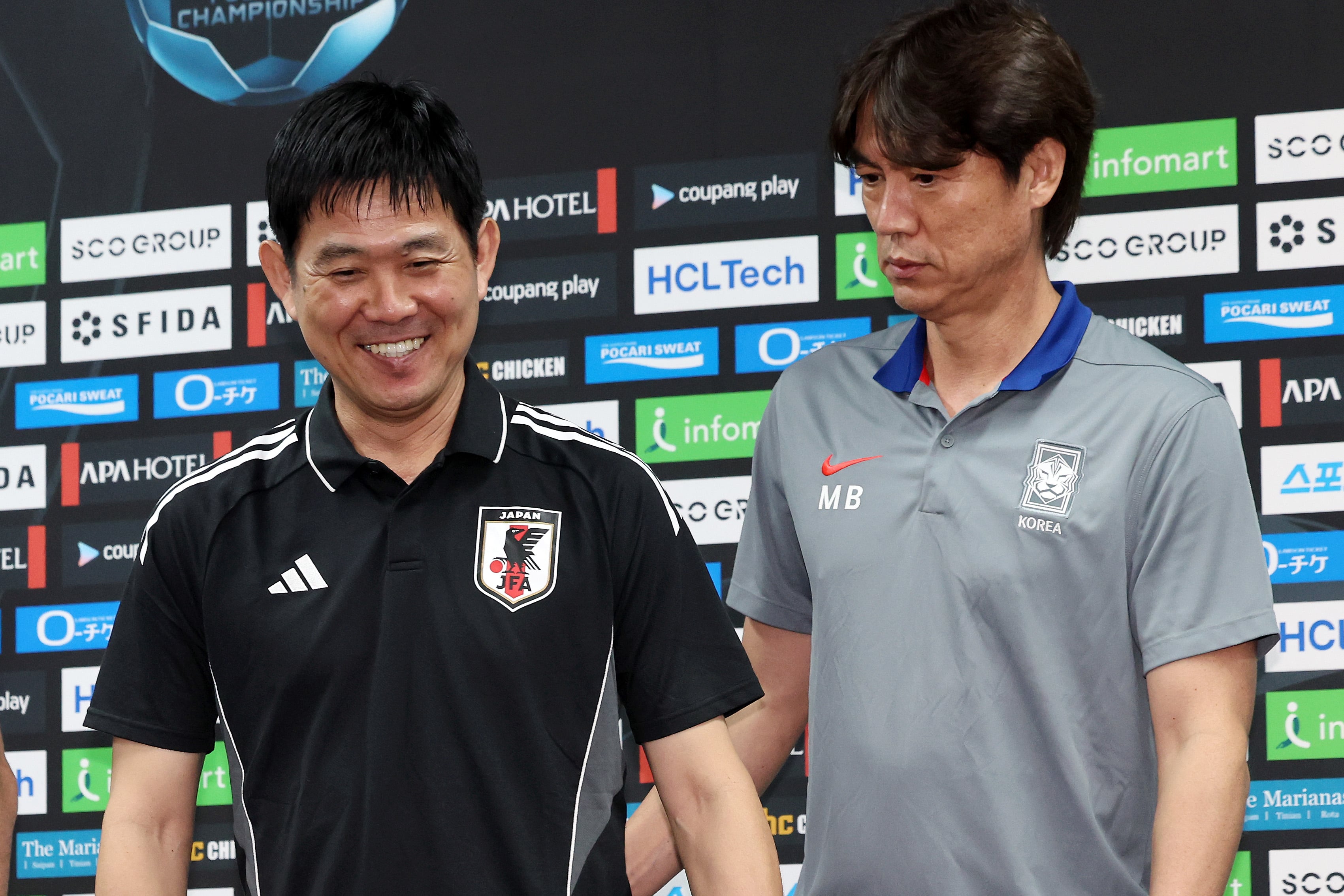 <b>홍명보</b> “<b>동아시안컵</b> 우승 목표... 월드컵 앞두고 수비진 시험 기회”