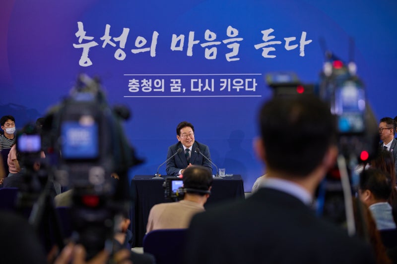 [사설] 대통령이 “추가 탕감” 말하면 누가 빚 갚겠나