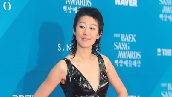 <b>홍진경</b>, 결혼 22년만에 합의 <b>이혼</b> “진정한 우정 되찾아”