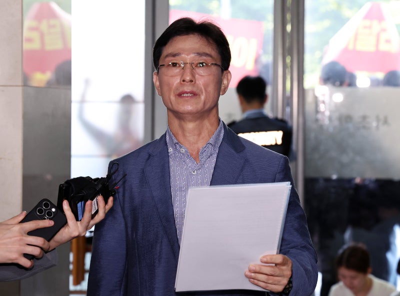 <b>임성근</b> 前 <b>사단장</b>, 해병 특검 2차 조사 출석…“채 상병 죽음에 형사적...