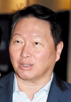 최태원 “글로벌 시장서 승리할 소버린 AI 만들 것”